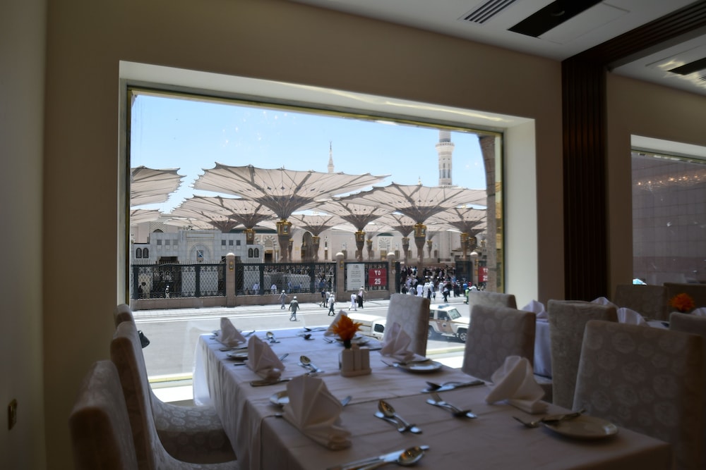 golden tulip al zahabi