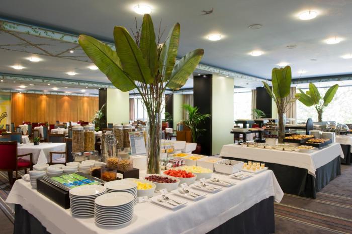 altis suites