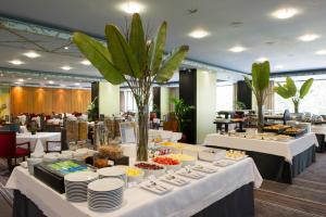 altis suites