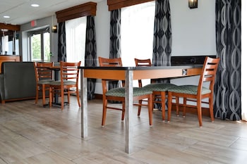 Surestay Hotel By Best Western Bowling Green North,Kentucky>>Bowling Green,3 star