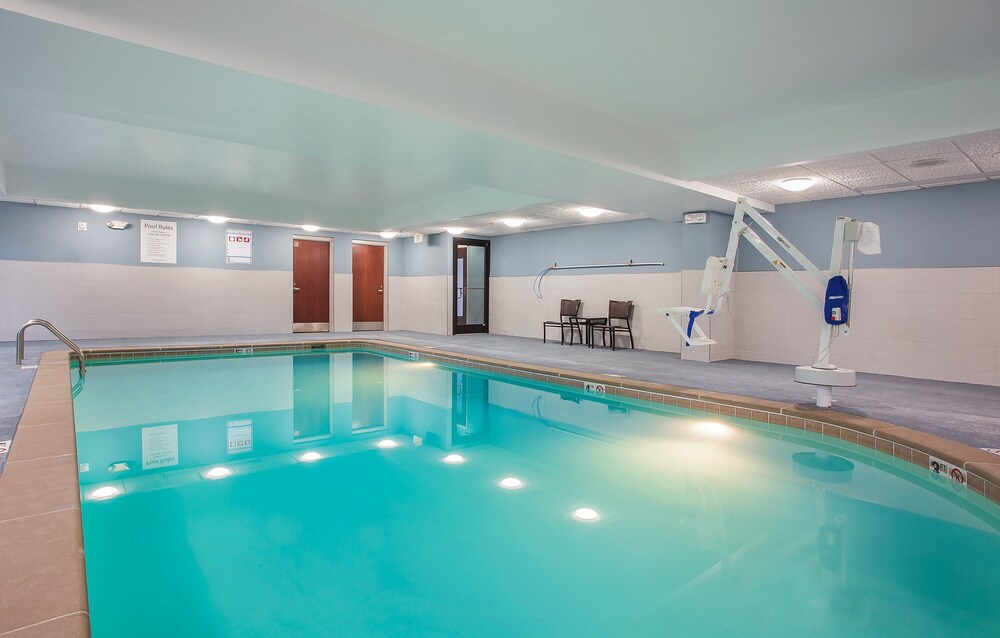 holiday inn express and suites lebanon nashville area by ihg