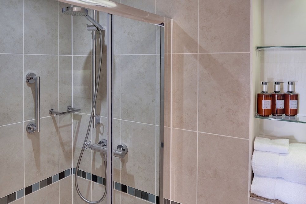 staybridge suites liverpool by ihg