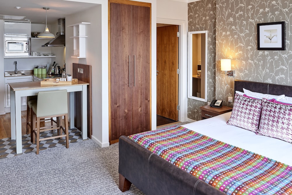 staybridge suites liverpool by ihg