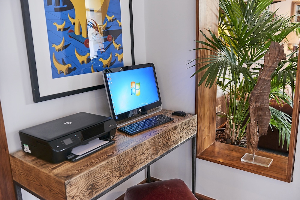 staybridge suites liverpool by ihg