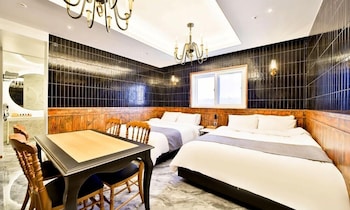 february hotel lions park daegu