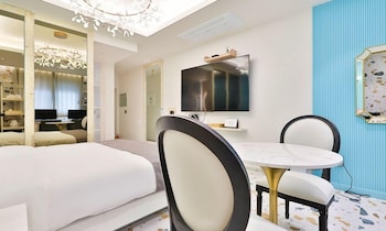 february hotel lions park daegu