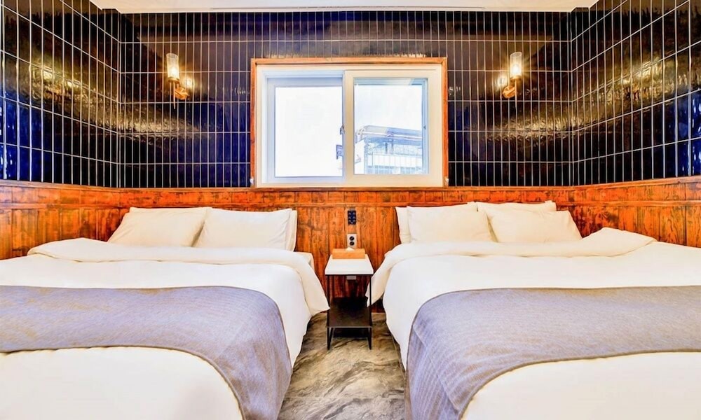 february hotel lions park daegu