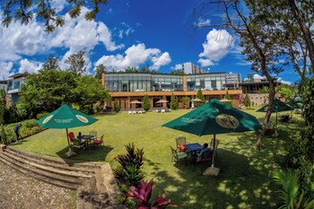 century park hotel and residences