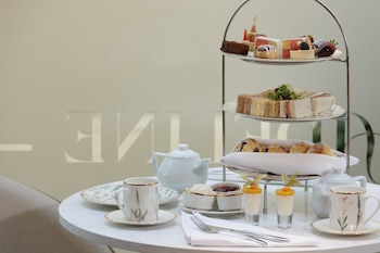 the memoir club formerly ambassadors bloomsbury