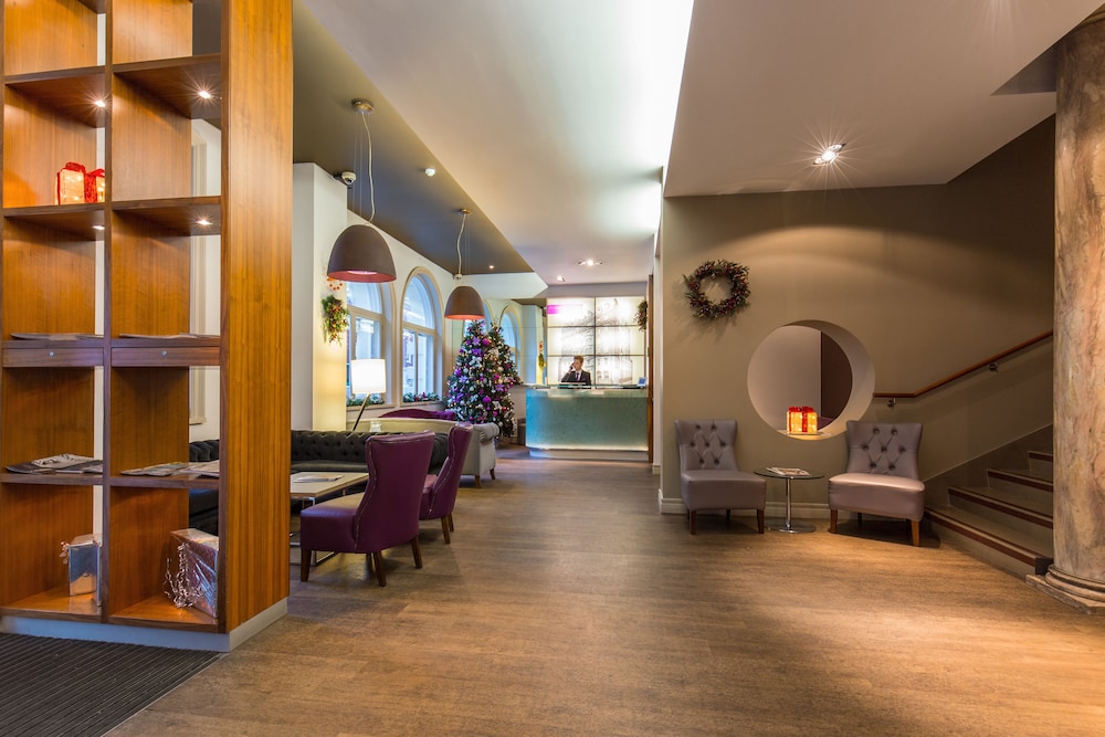 the memoir club formerly ambassadors bloomsbury