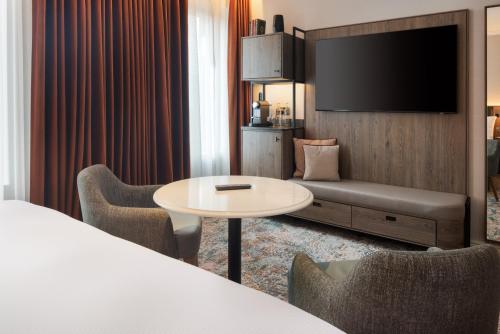 the memoir club formerly ambassadors bloomsbury