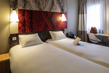 ibis london excel docklands
