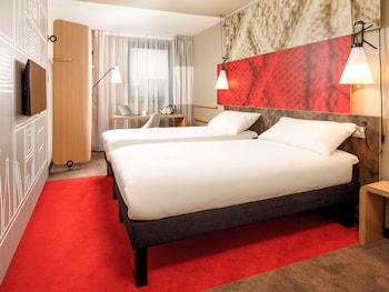 ibis london excel docklands