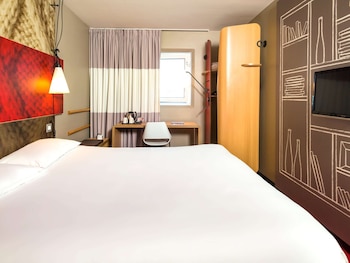 ibis london excel docklands