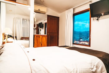 turi wasi house boutique