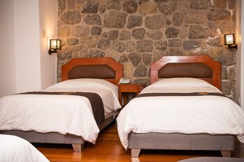 turi wasi house boutique