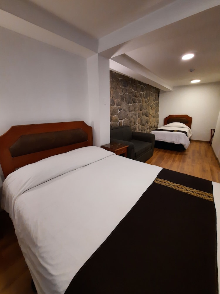 turi wasi house boutique