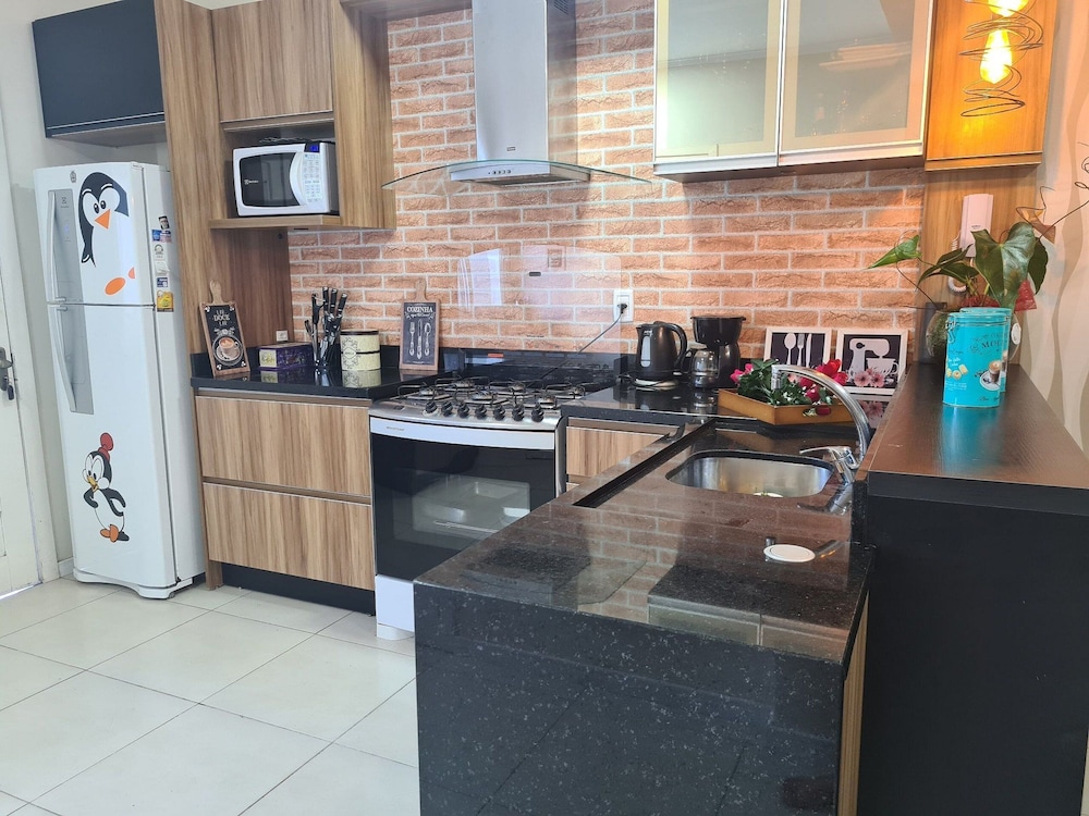 duplex 02 suites cond fechado 08 p