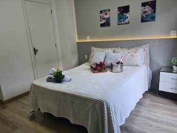 duplex 02 suites cond fechado 08 p