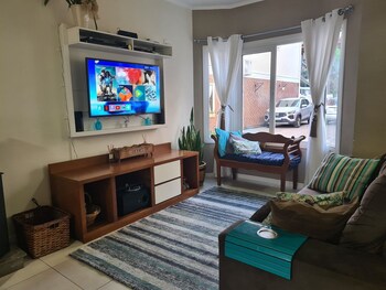 duplex 02 suites cond fechado 08 p