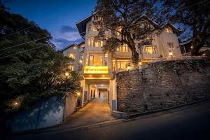 summit le royale hotel shimla