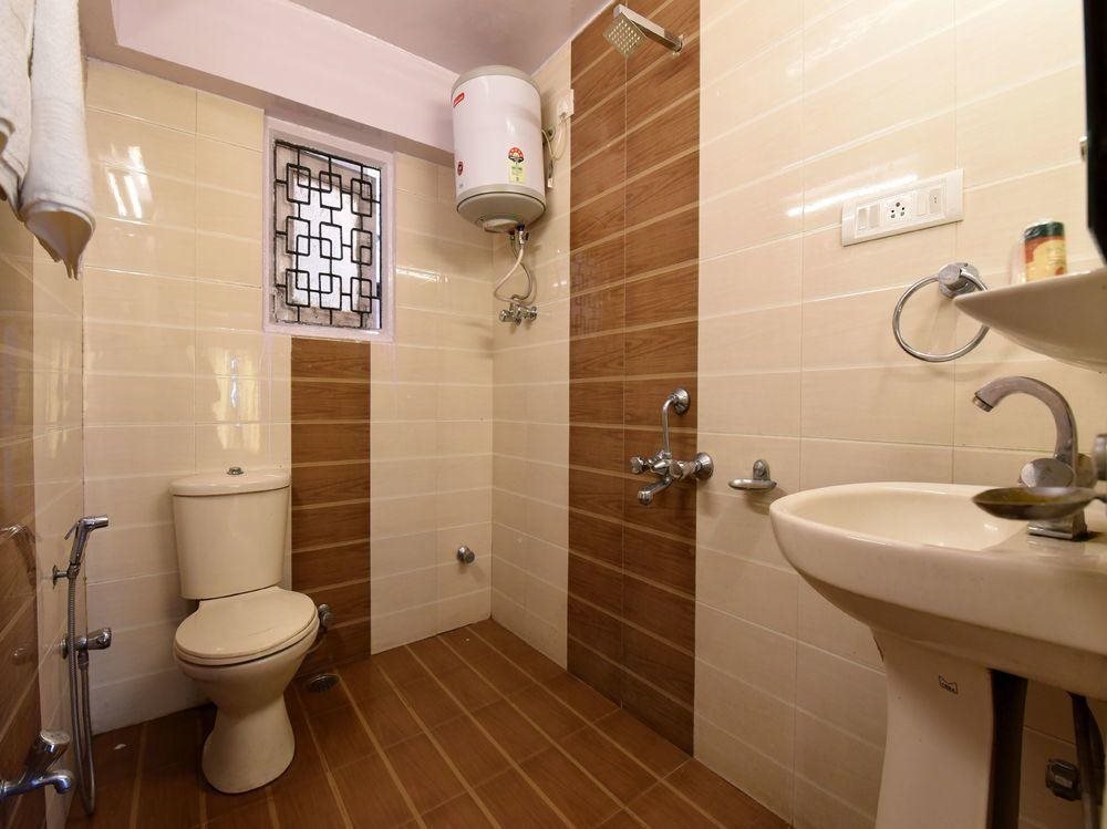 Hotel Samrat Regency,Shimla>>Mashobra,2 star