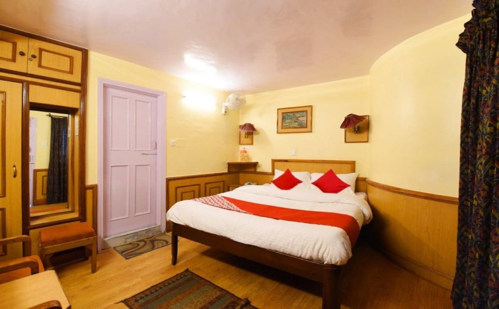 Hotel Samrat Regency,Shimla>>Mashobra,2 star
