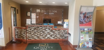 Quality Inn Chesterton Near Indiana Dunes National Park I-94,Porter>>Chesterton,3 star