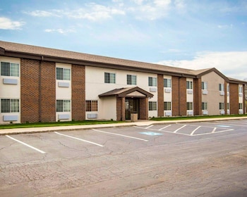 Quality Inn Chesterton Near Indiana Dunes National Park I-94,Porter>>Chesterton,3 star