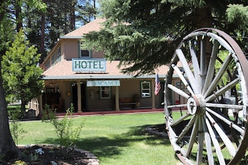 camp richardson historic resort