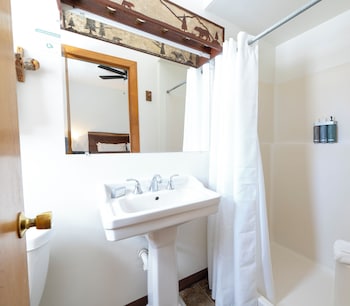 camp richardson historic resort