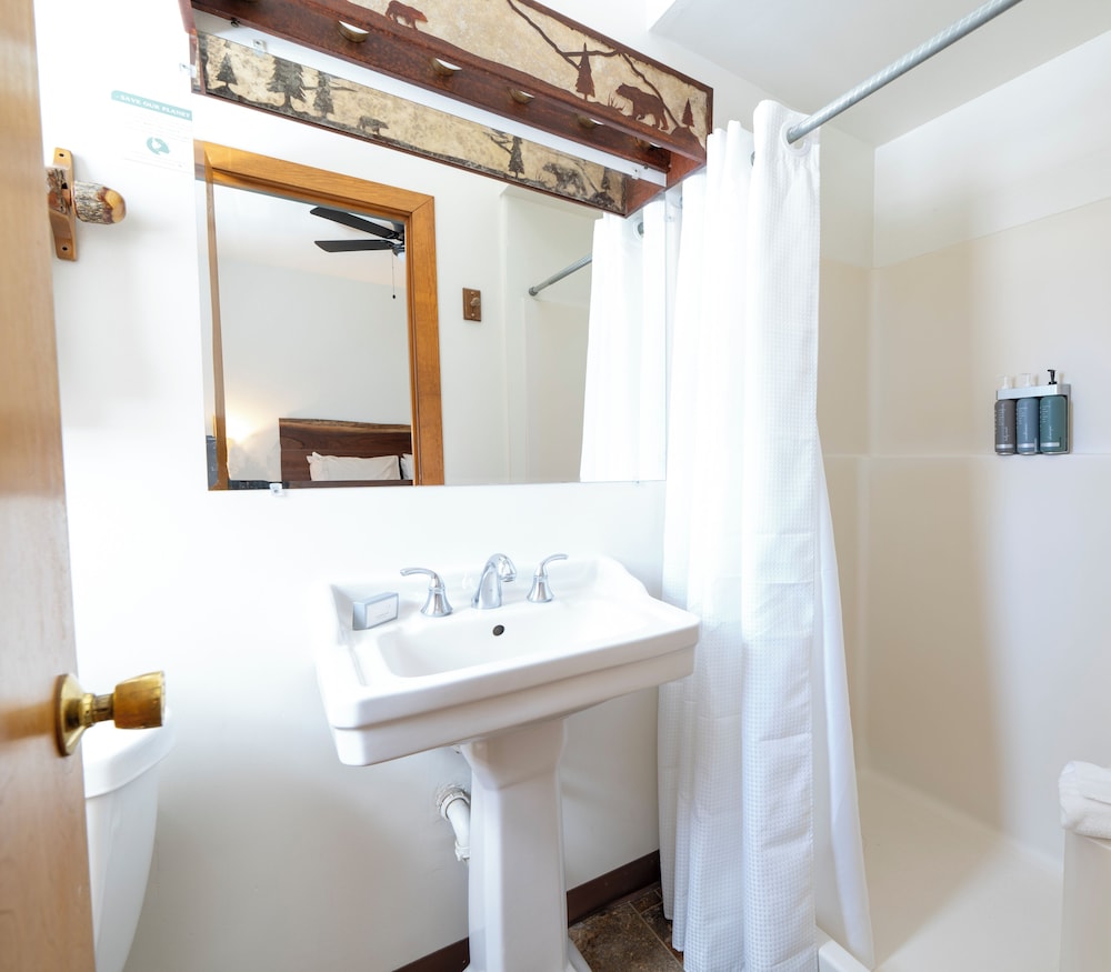 camp richardson historic resort