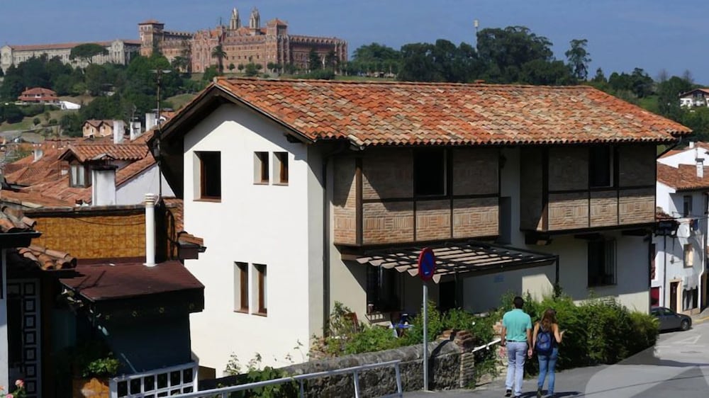 comillas