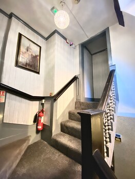 Greyfriars Lodge,South East England>>Canterbury,4 star