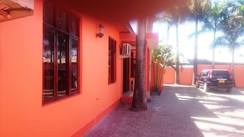 transit motel ukonga