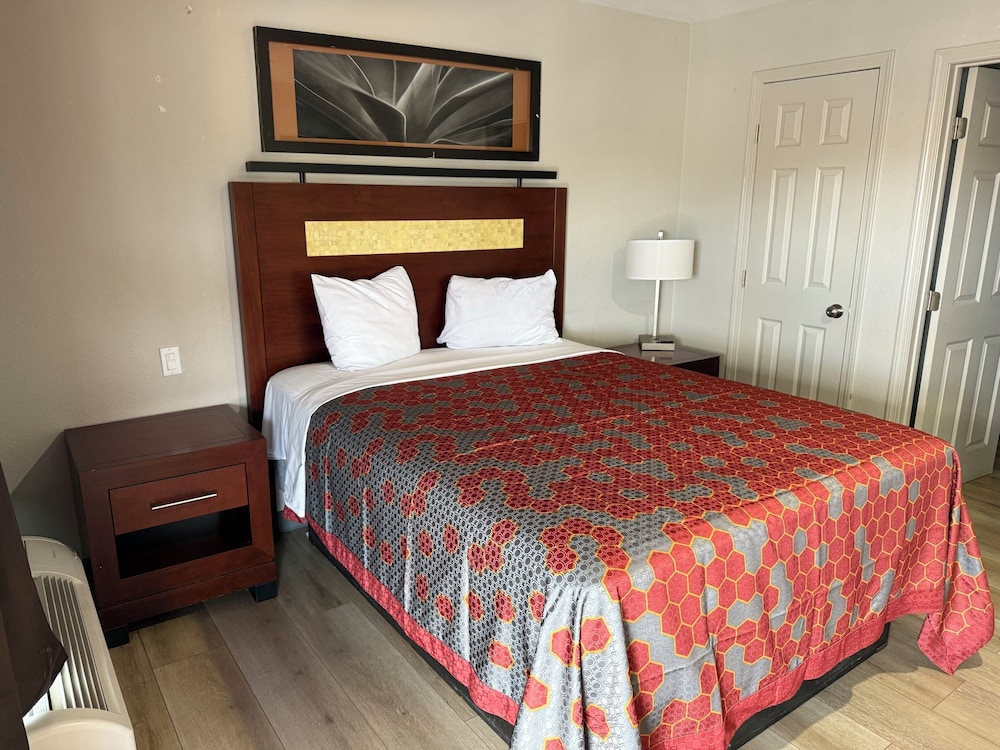 big 7 motel chula vista i 5