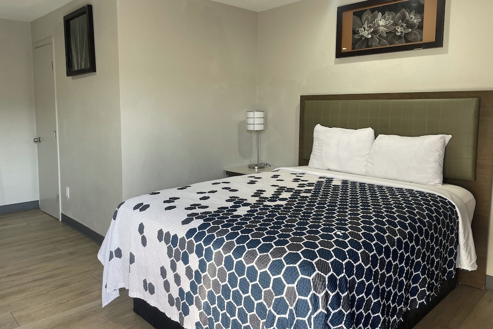 big 7 motel chula vista i 5