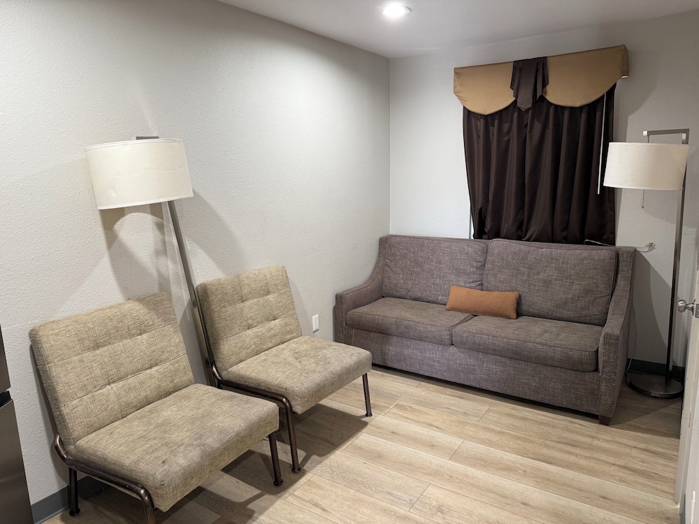 big 7 motel chula vista i 5