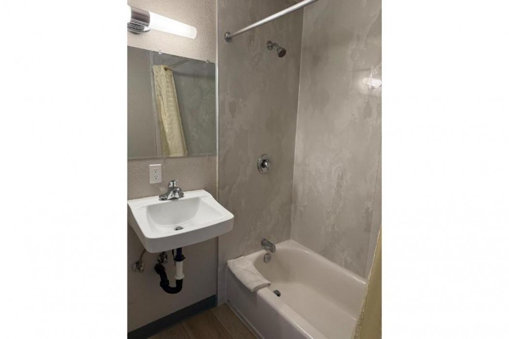 big 7 motel chula vista i 5