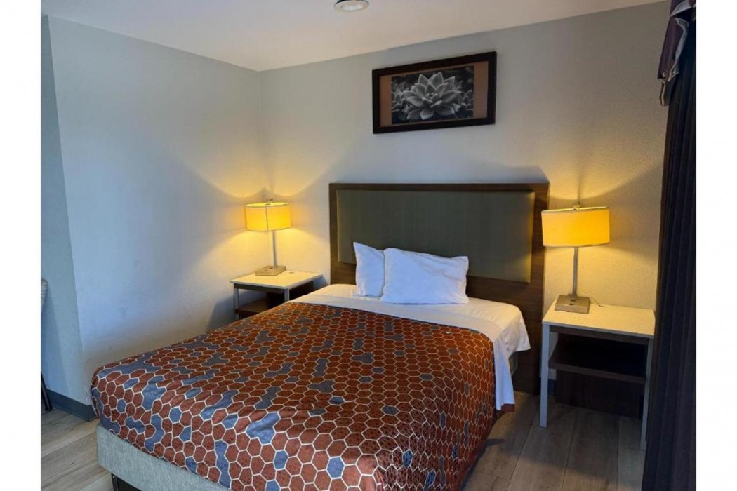 big 7 motel chula vista i 5