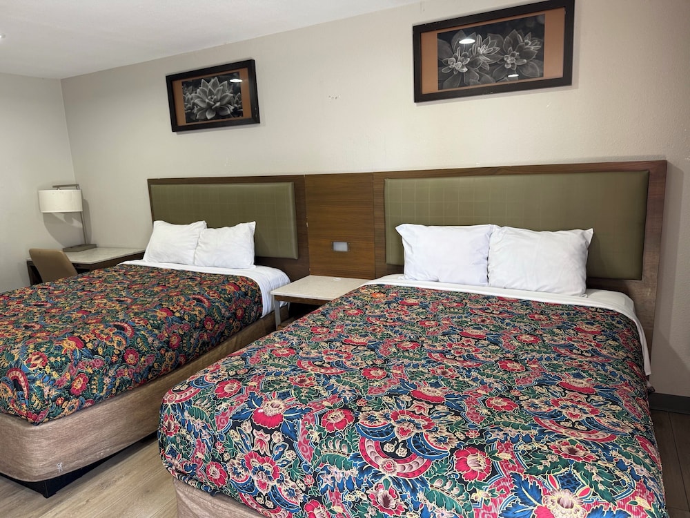 big 7 motel chula vista i 5