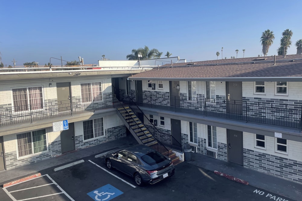 big 7 motel chula vista i 5
