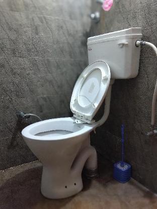 black martini luxury camps and cafe