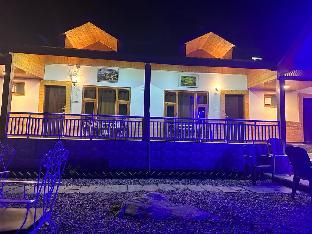 black martini luxury camps and cafe