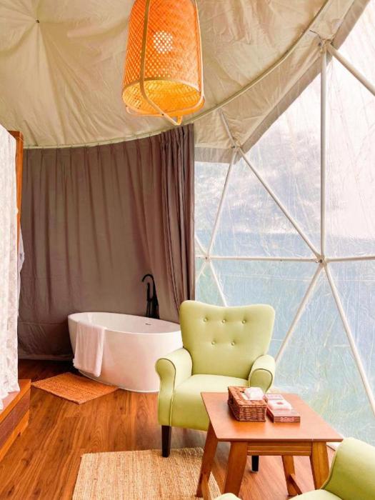 serene glamping
