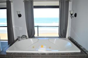 starfish manor oceanfront hotel