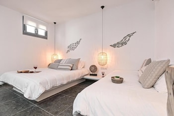 white cocoon exclusive villas
