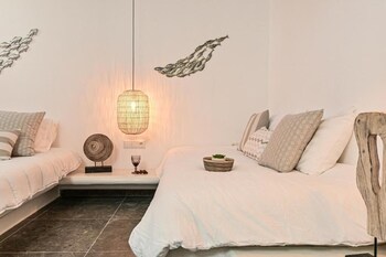 white cocoon exclusive villas