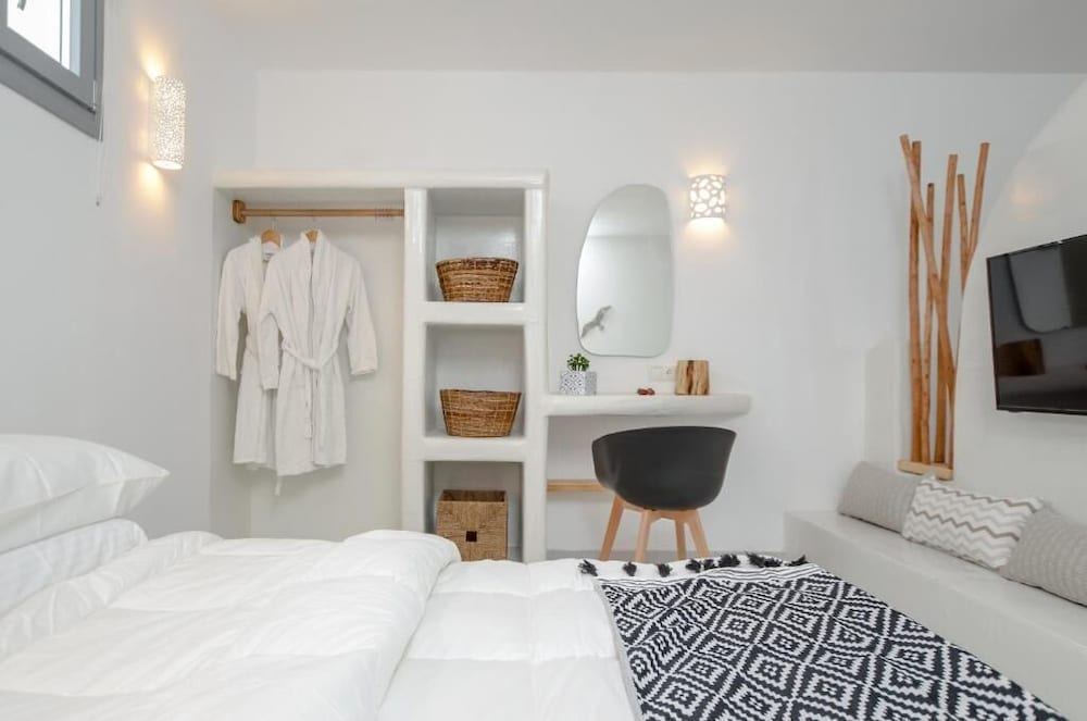 white cocoon exclusive villas