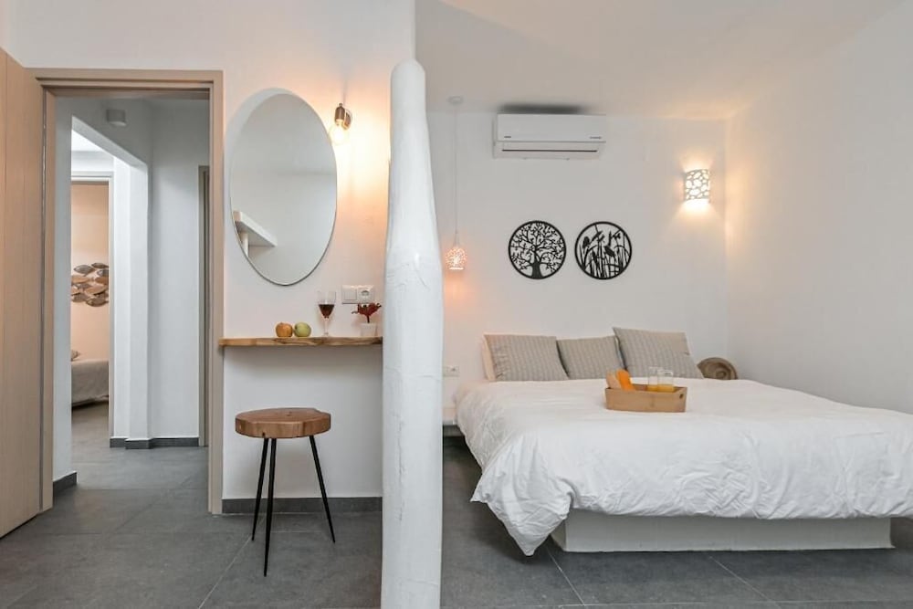 white cocoon exclusive villas